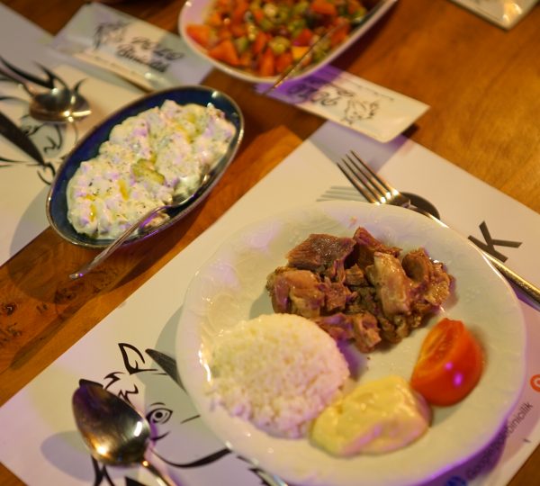 Cafe & Restaurant